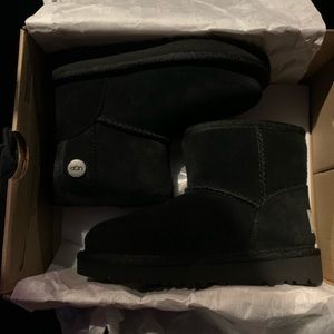 Uggs boots : black ( youth)
